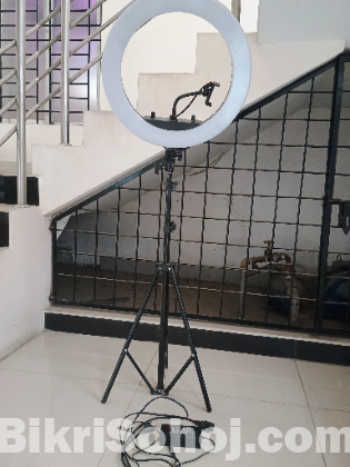 Ring Light